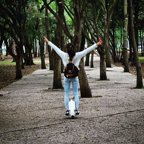 独轮车,平衡车,Airwheel,腾博会官网以诚信为本骑行技巧